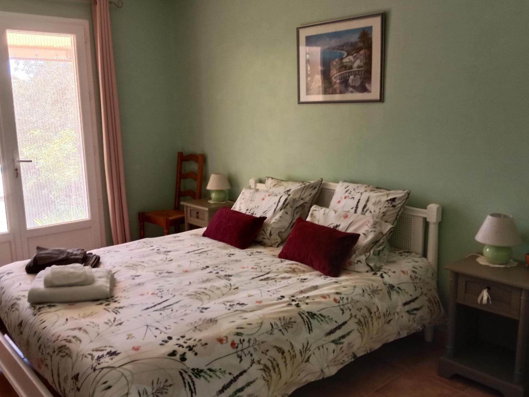 La Farigoulette Bed and Breakfast Lorgues Εξωτερικό φωτογραφία
